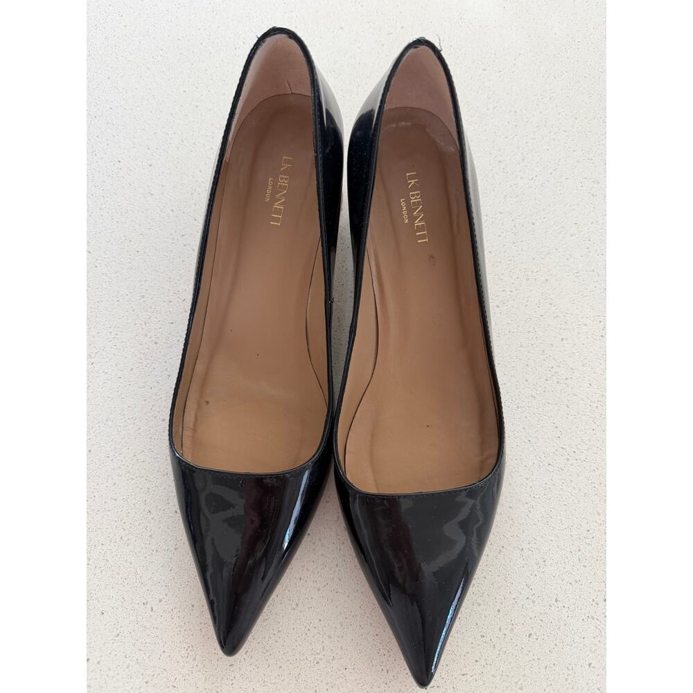 LK Bennett Dark Navy Patent Pointed Toe Heels‎ Size 41